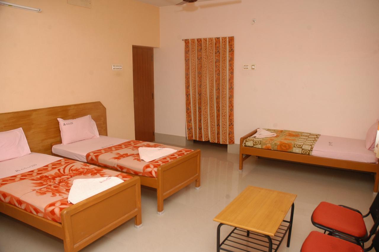 Hotel Athityaa Kumbakonam Eksteriør billede