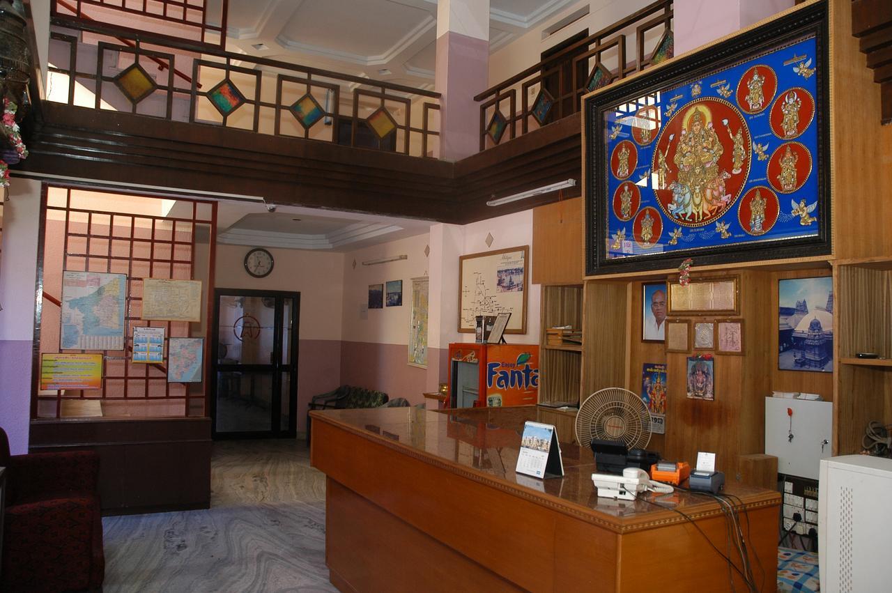 Hotel Athityaa Kumbakonam Eksteriør billede